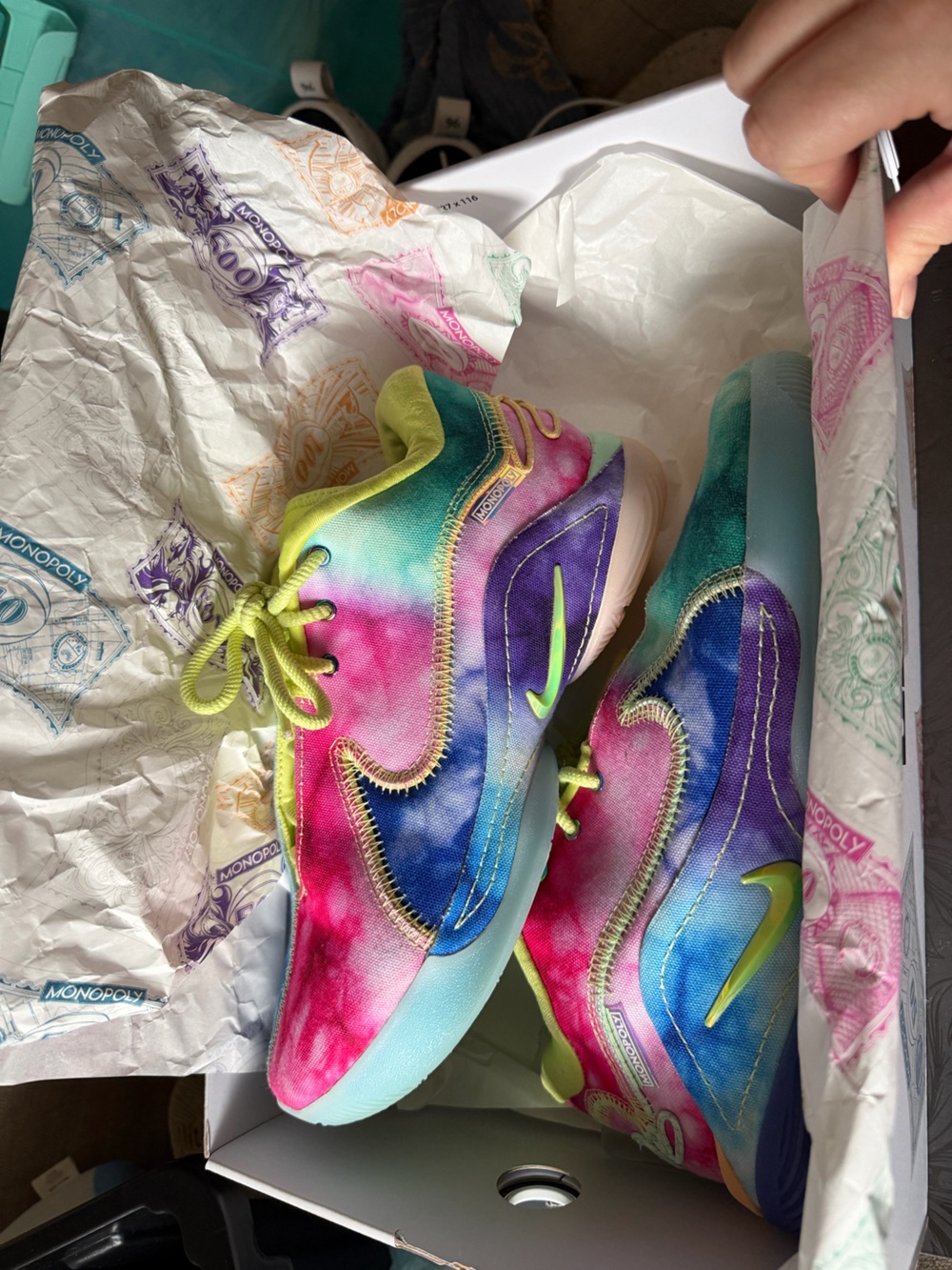 Nike LeBron What The Monopoly Basketball Shoes Men’s 7.5